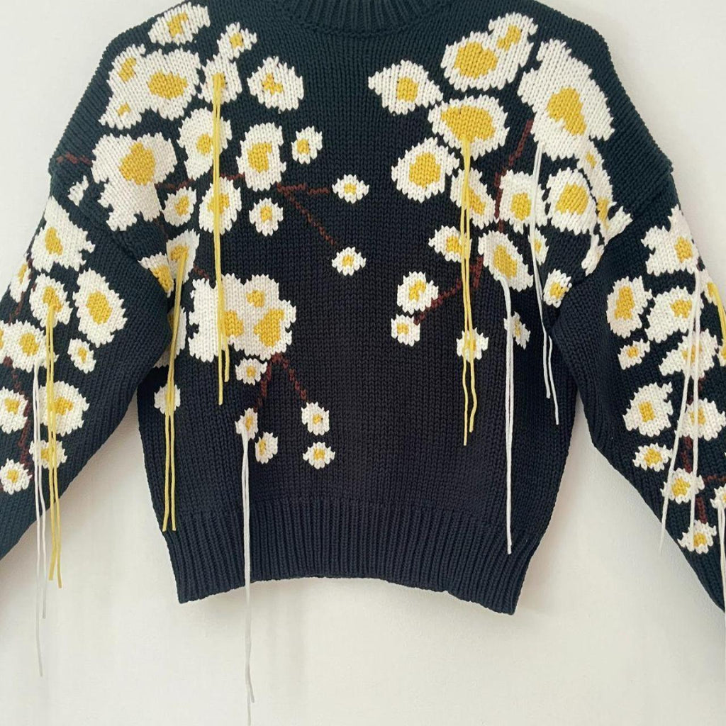 Enföld WINTER SAKURA Knit in Dark Green.