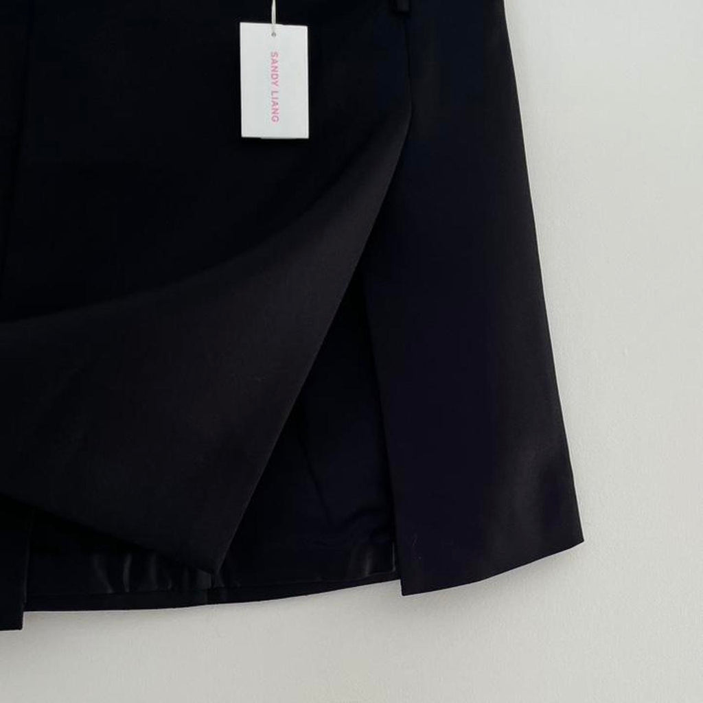 Sandy Liang BNWT DART Skirt in Black.