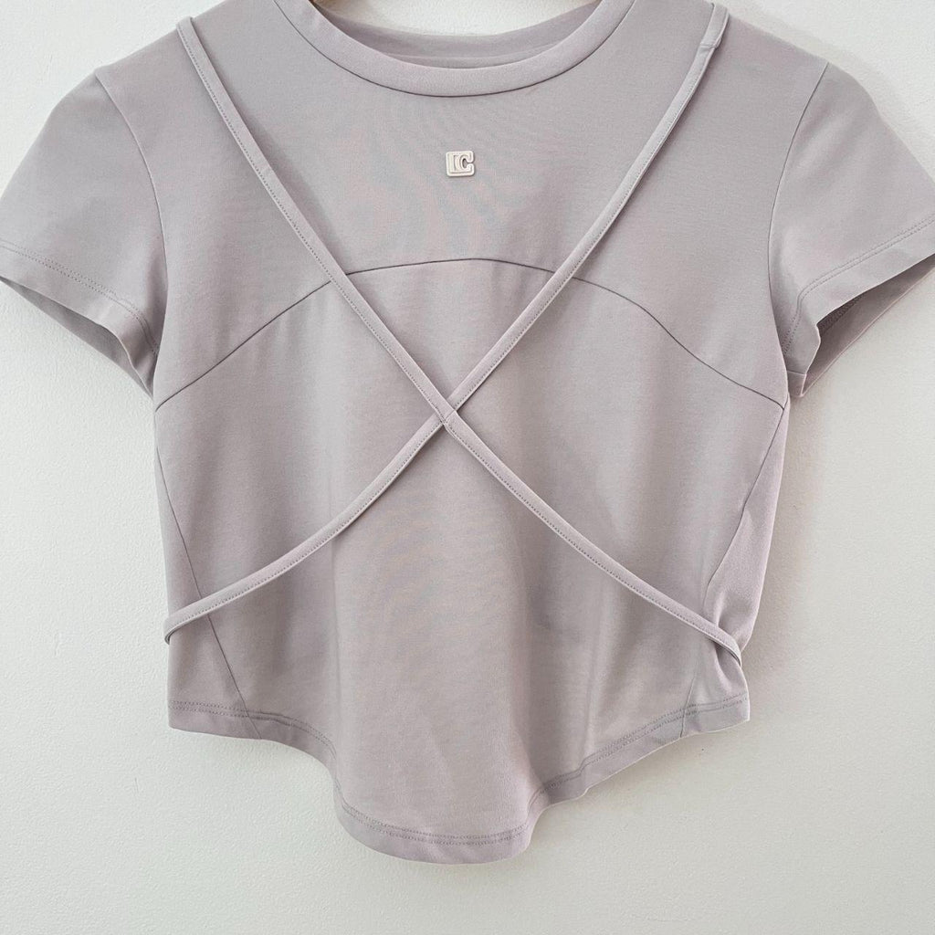 Low Classic BACK HOLE T-Shirt in Light Grey.