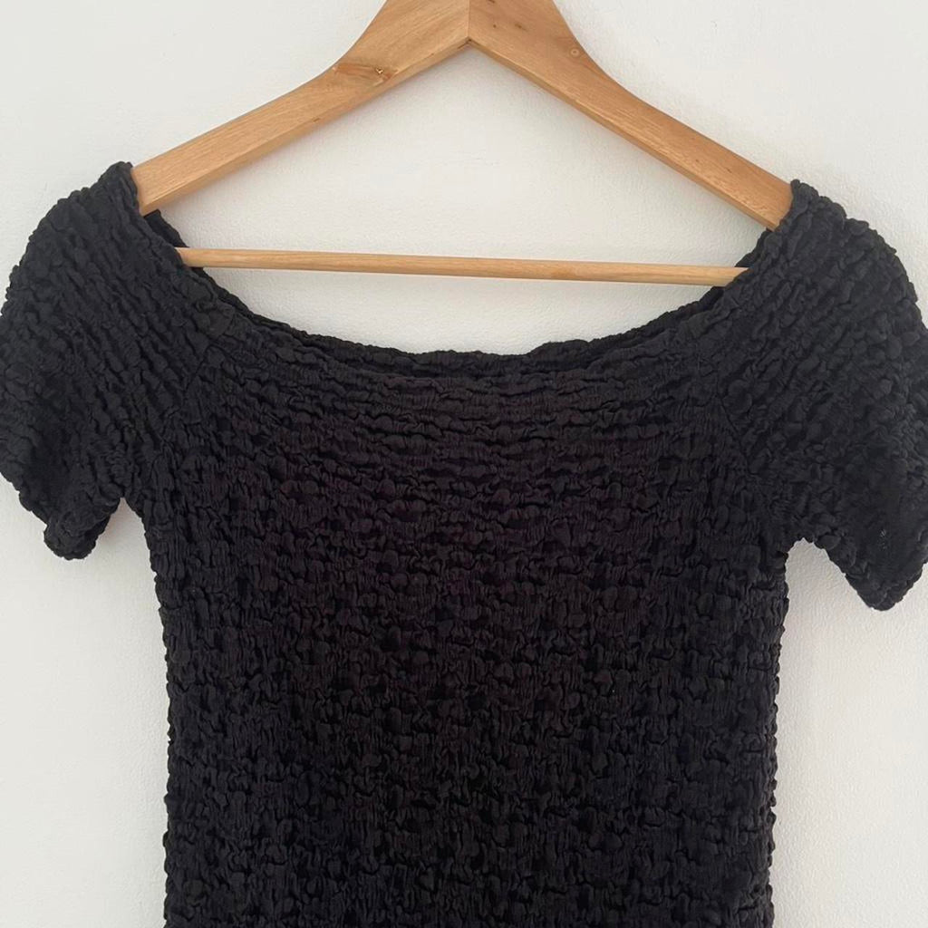 Low Classic Scrunchie Crop Top in Black.