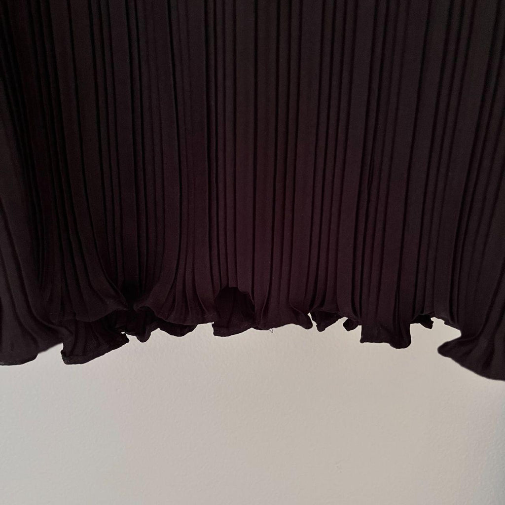 Arthur Apparel BOX PLEAT Long Sleeve Top in Black Size AU12.