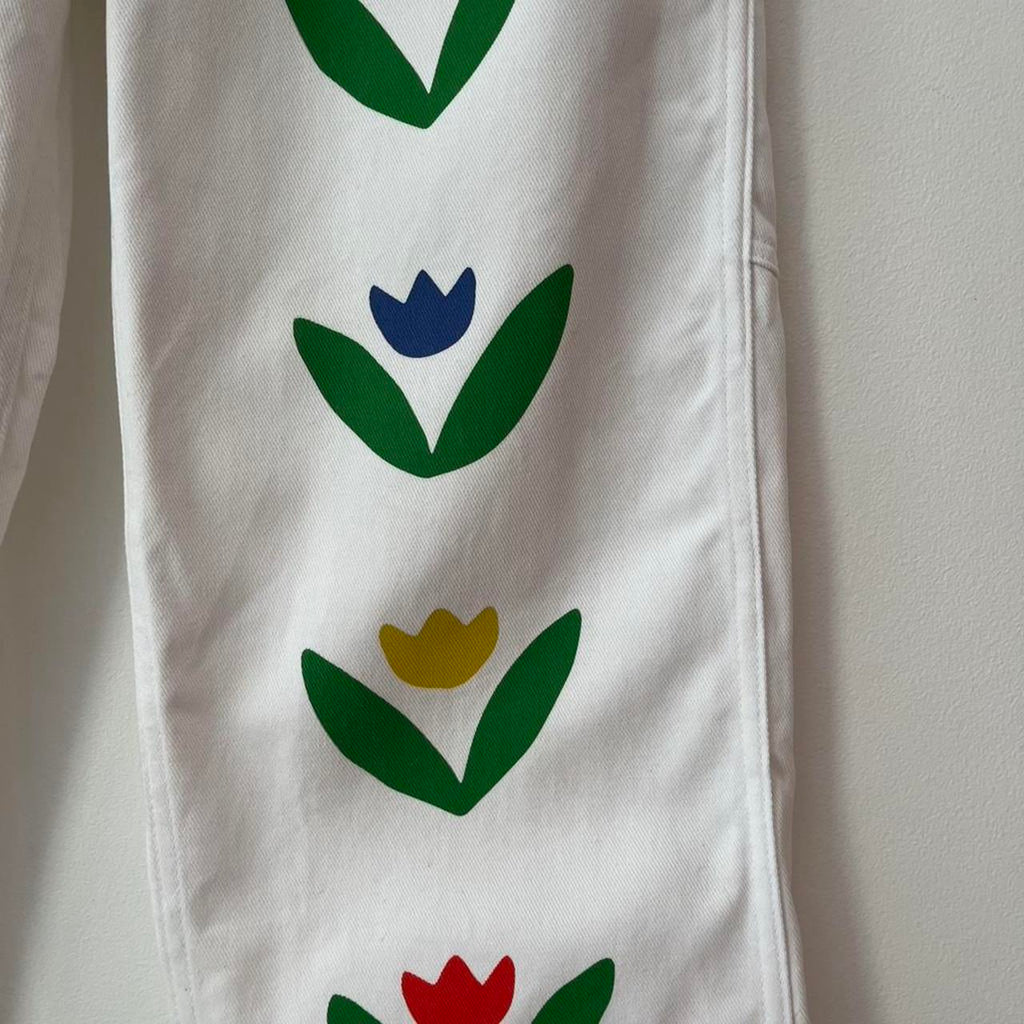 Lisa Says Gah DYLAN Jeans in White Tulip.