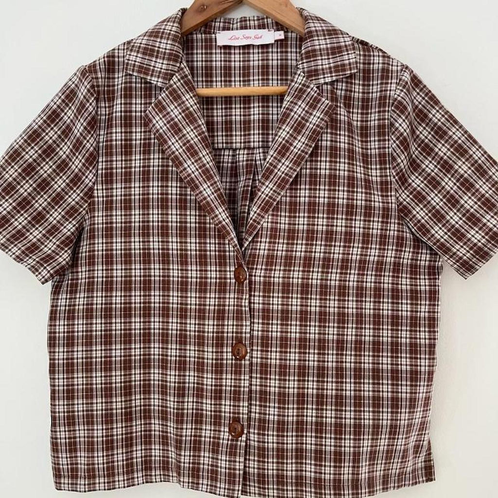 Lisa Says Gah Check Cropped Shirt Size M.