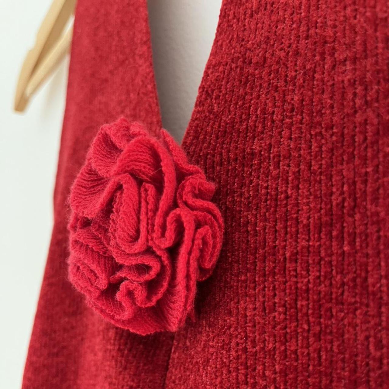 With Jean ROSE Top in Red.