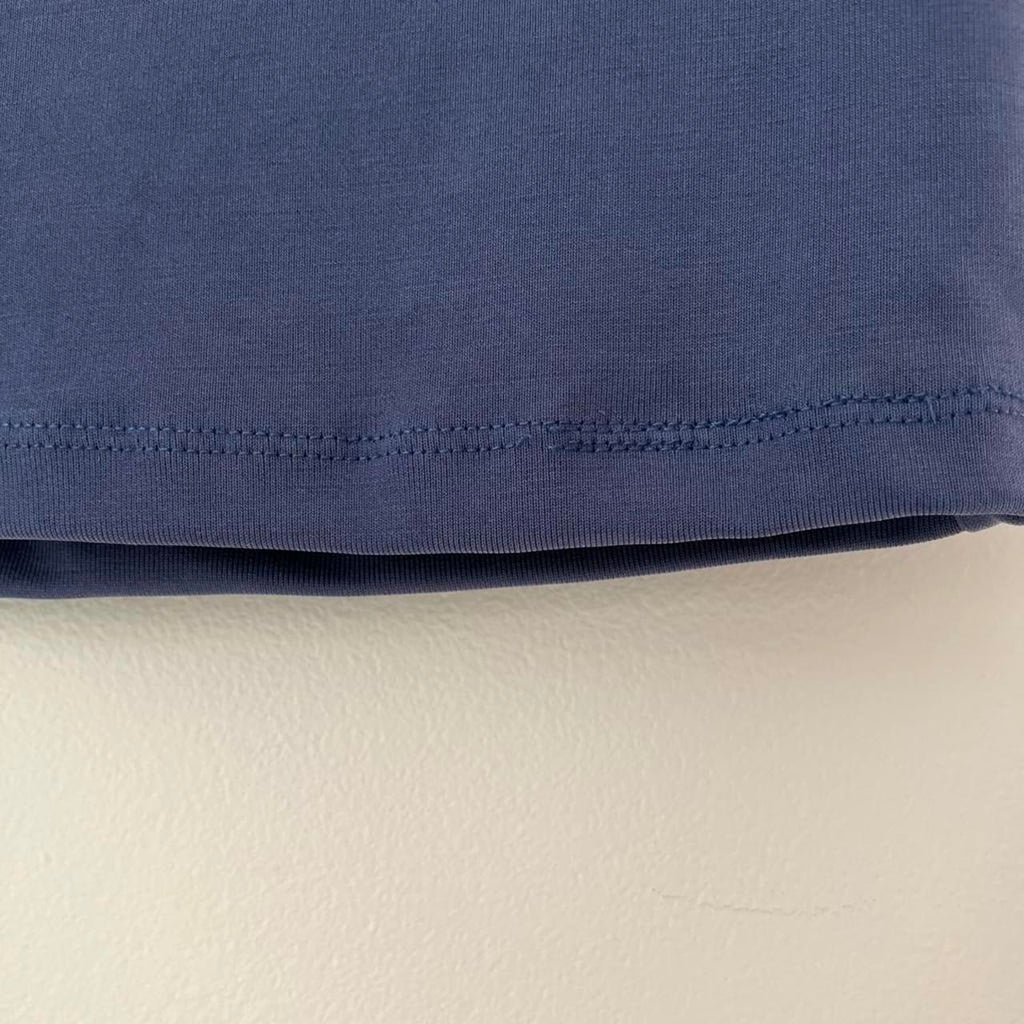 Barragán BRAZOS Baby Tee in Navy Grey.