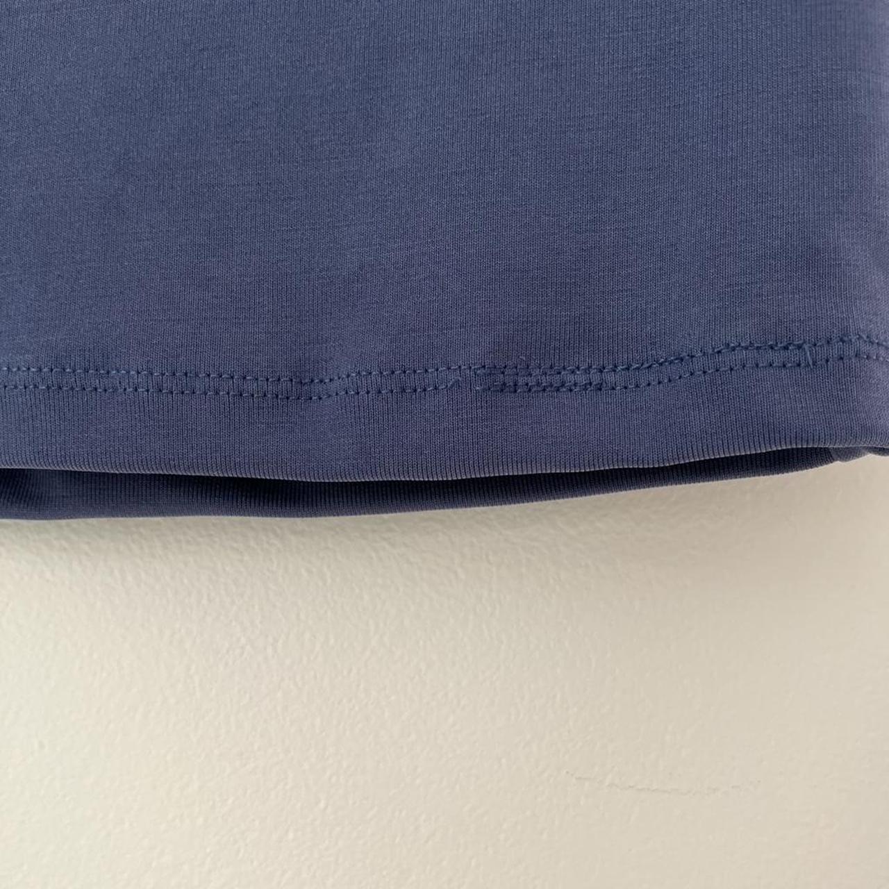 Barragán BRAZOS Baby Tee in Navy Grey.