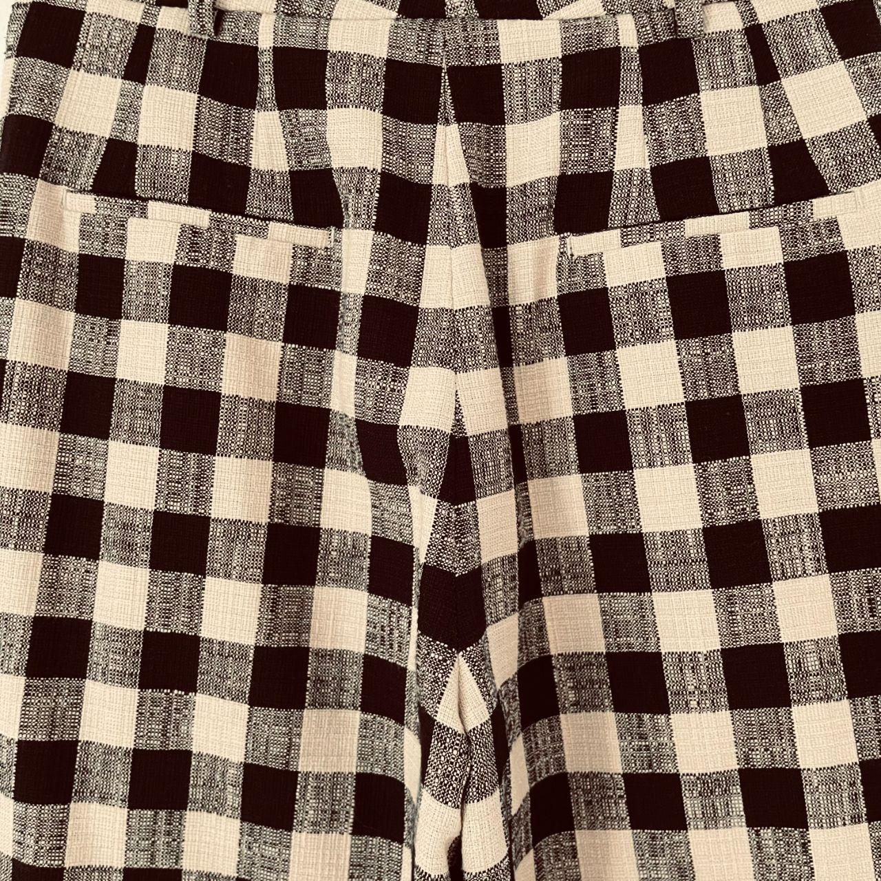 Essentiel Antwerp Checkered Relaxed-fit Pants Size 36/S.