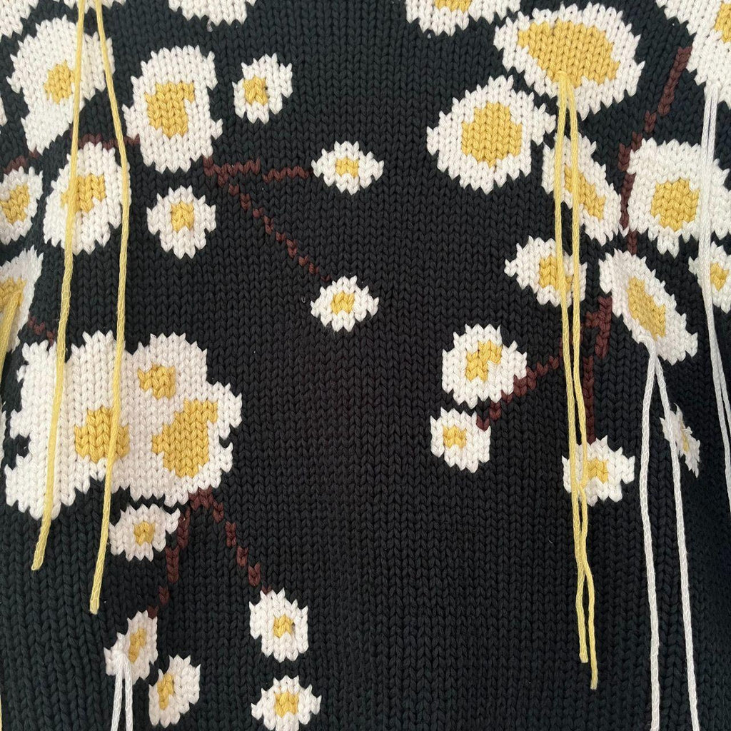 Enföld WINTER SAKURA Knit in Dark Green.