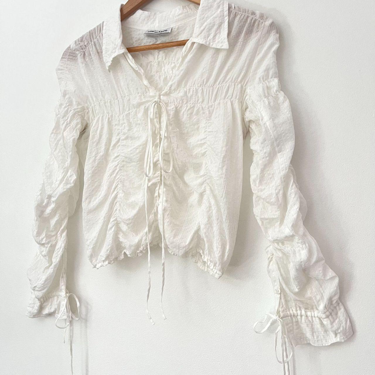 Low Classic WRINKLE Shirt in White Size M.