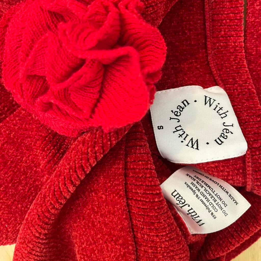 With Jean ROSE Top in Red.