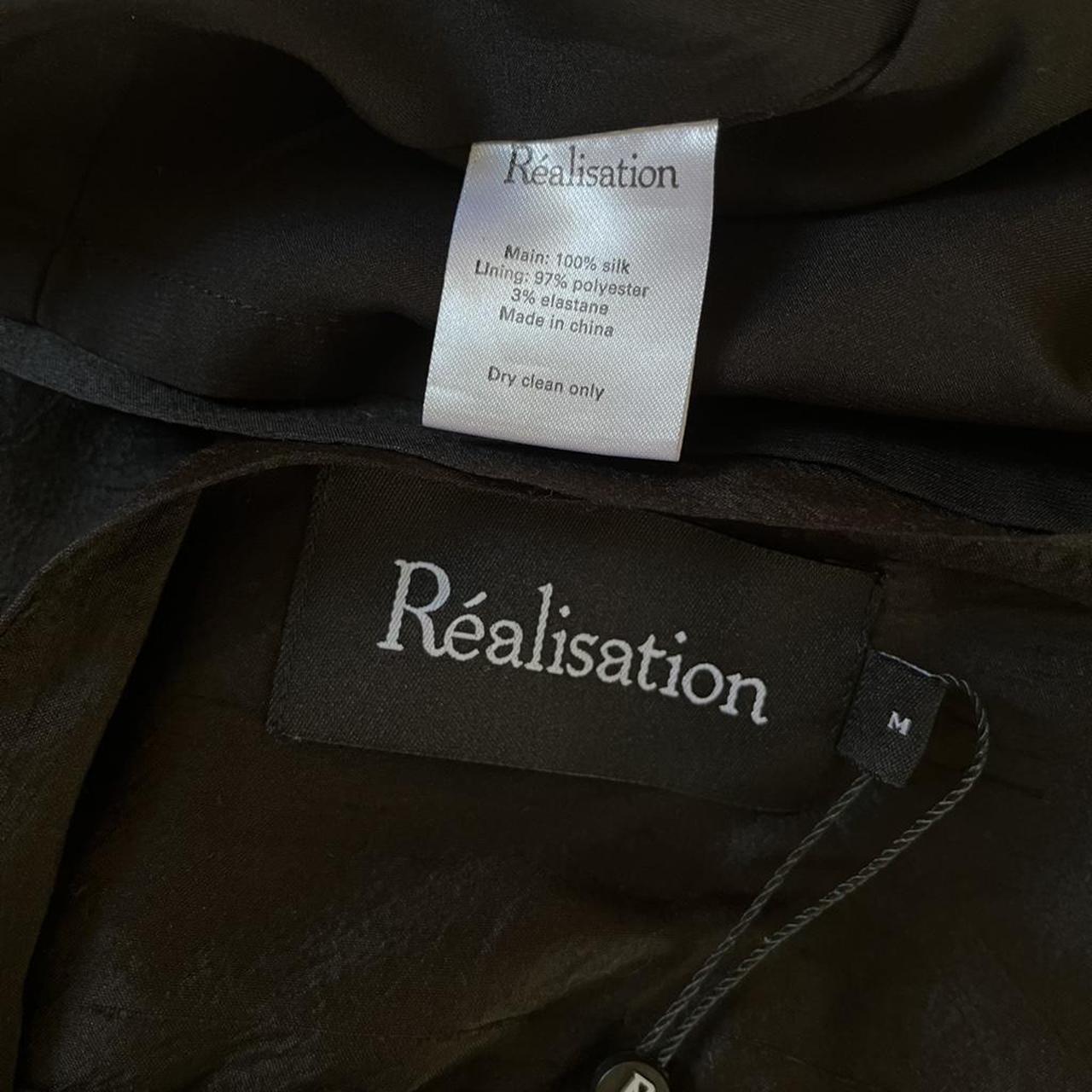 Réalisation Par THE CHRISTY in Black.