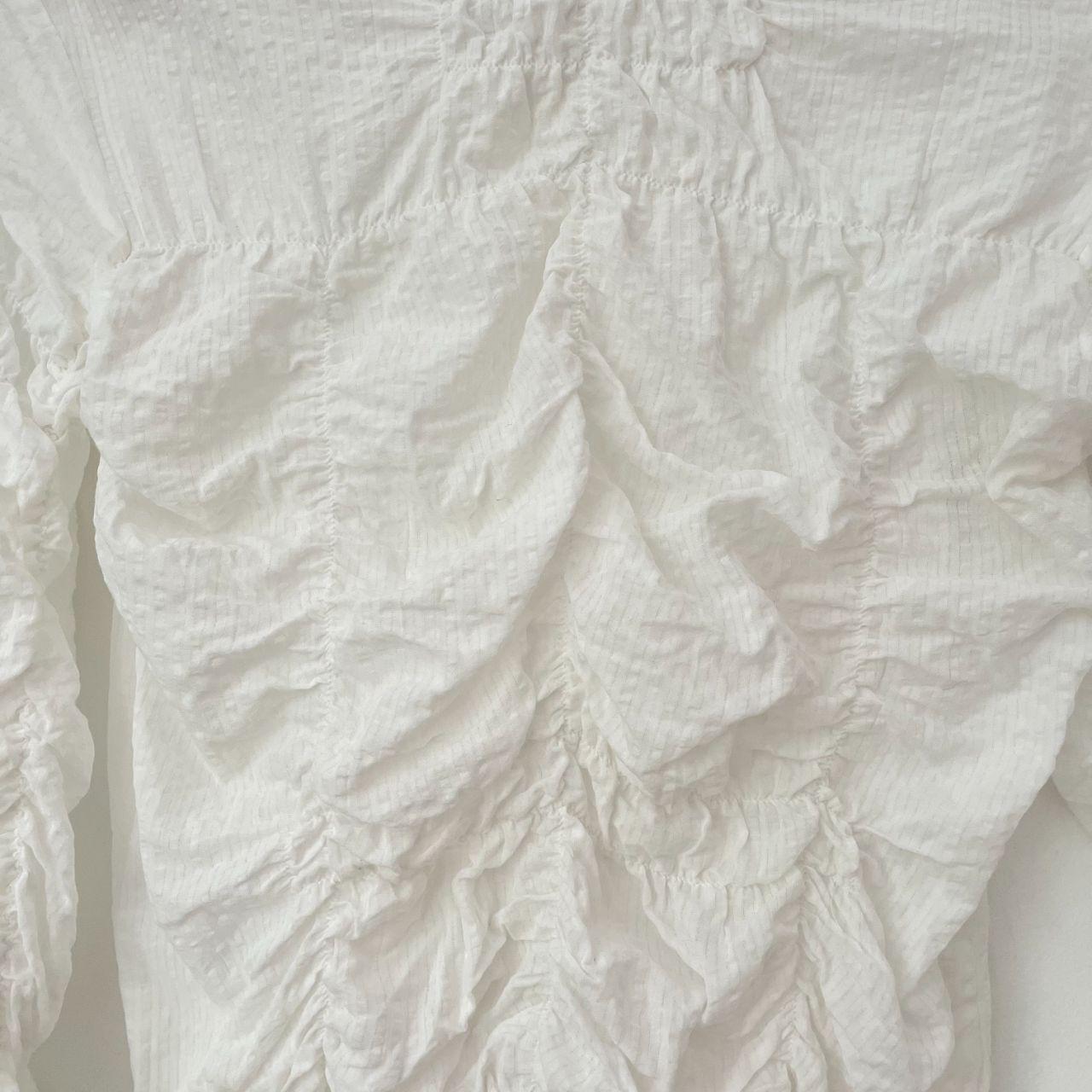 Low Classic WRINKLE Shirt in White Size M.
