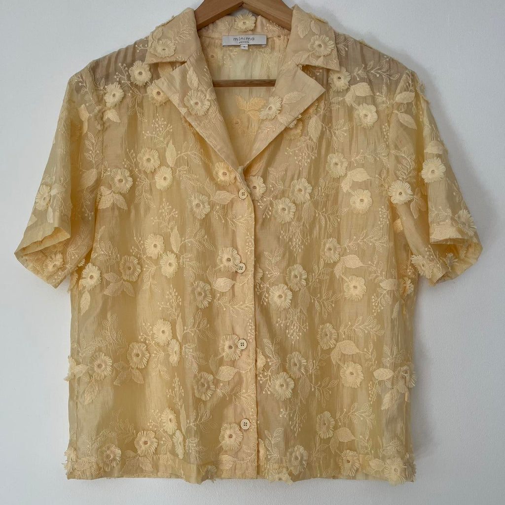 Minima Esenciales LETTIE Shirt in Pastel Yellow.