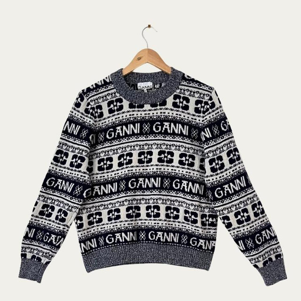 Ganni O-neck Logo Sweater in Sky Captain.