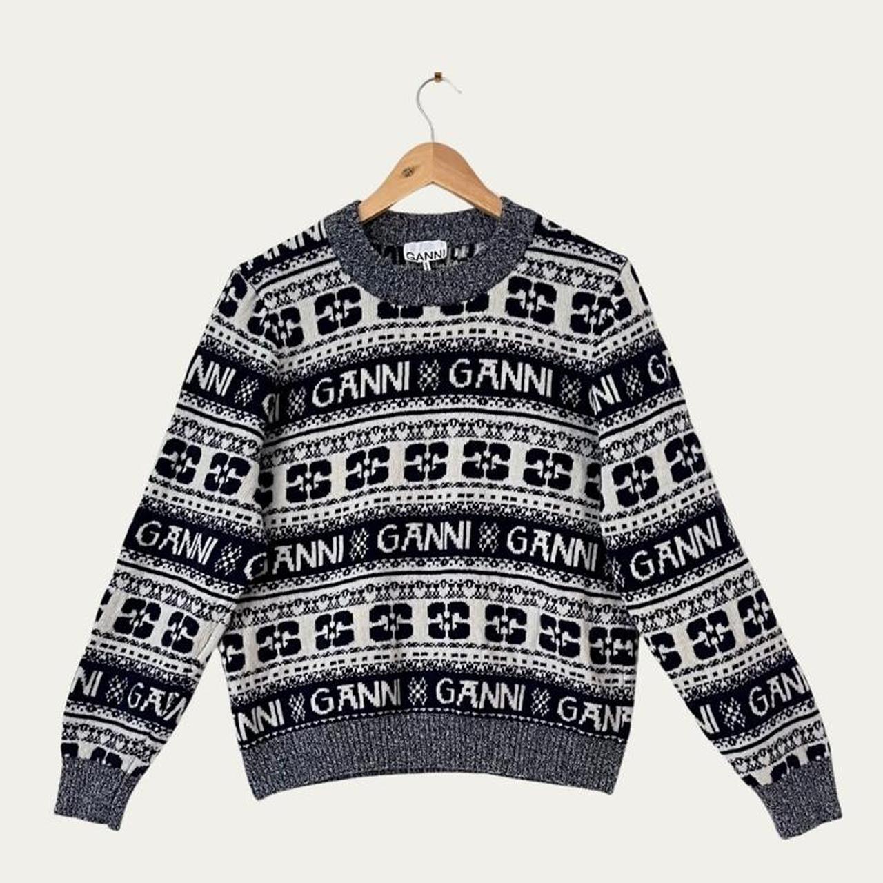Ganni O-neck Logo Sweater in Sky Captain.