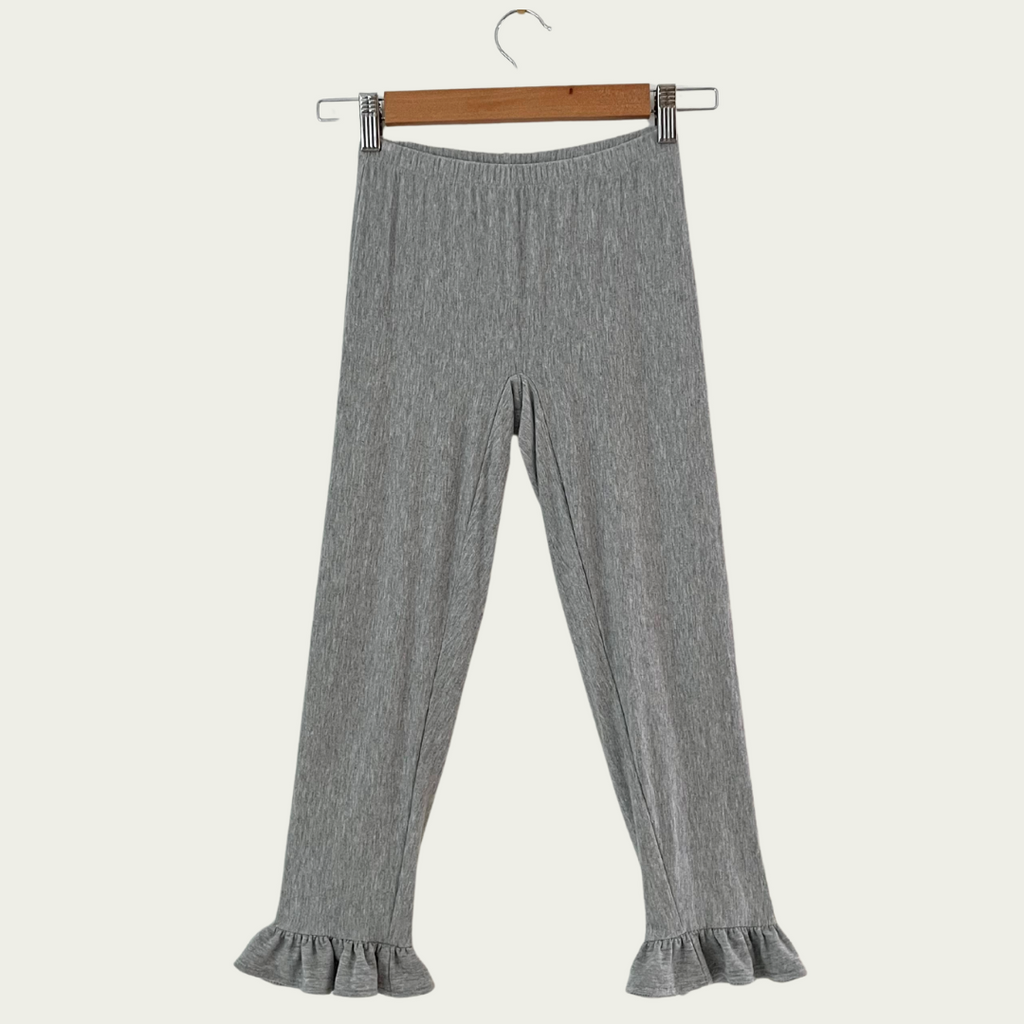Alix Higgins Ruffle Capris Size XS.