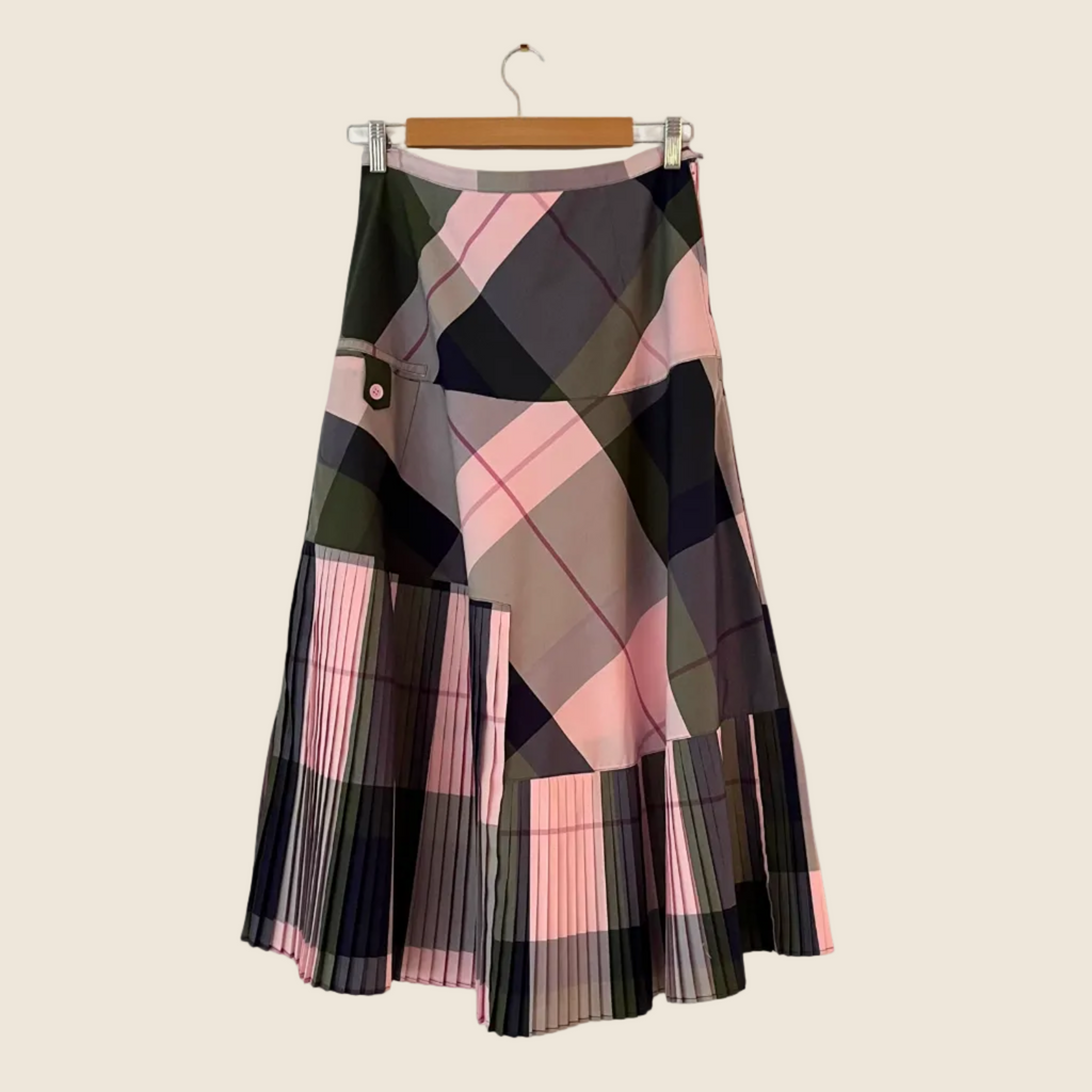Cooper by Trelise Cooper PLEATING ROMANCE Skirt Size 8.