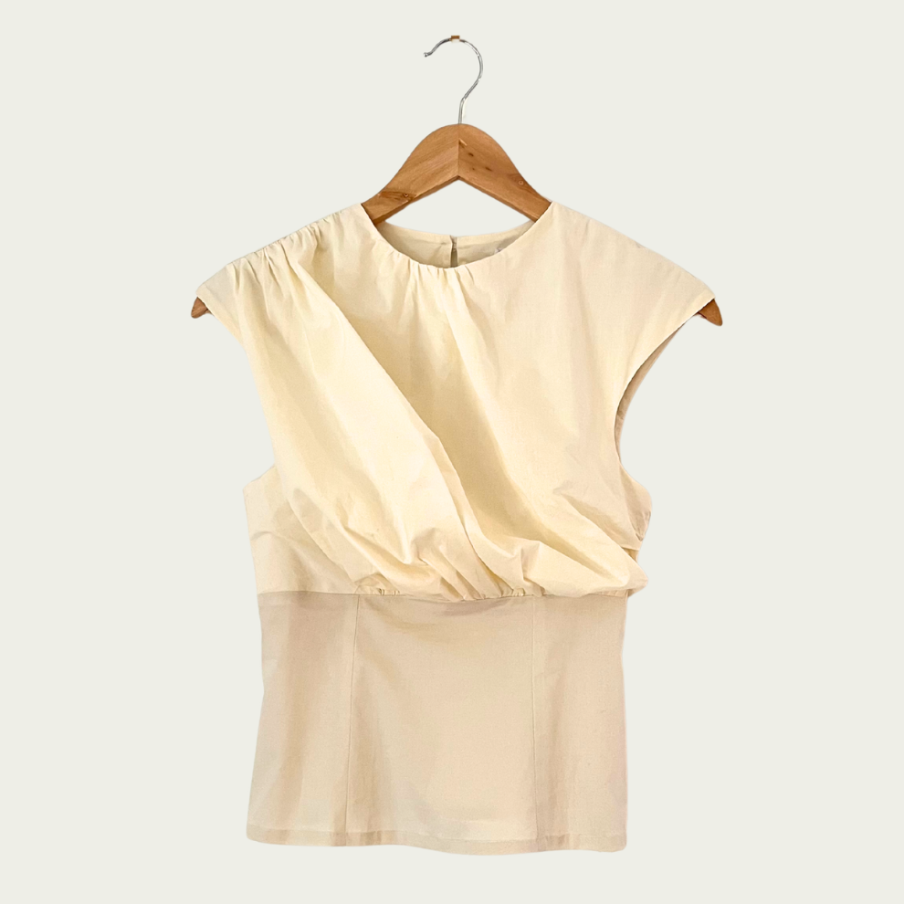 With Consideration TWIST Top in Ivory Size XS.