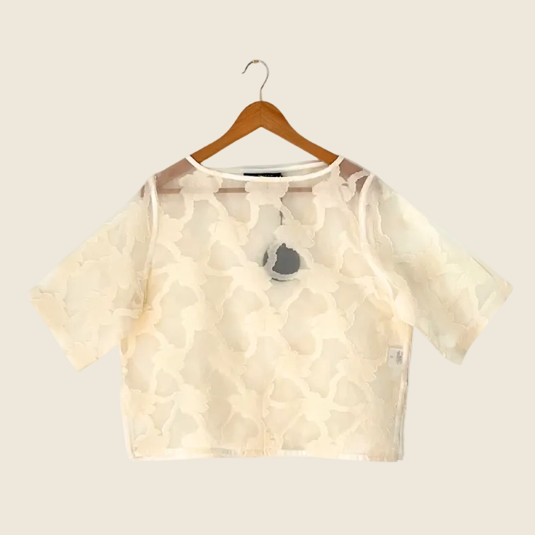 Alpha60 BNWT Daisy T-shirt in Cream Size XS.