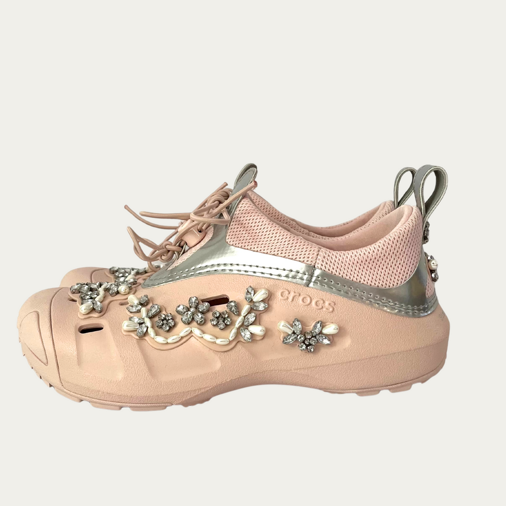 Simone Rocha x Crocs QUICK TRAIL Clogs in Quartz.