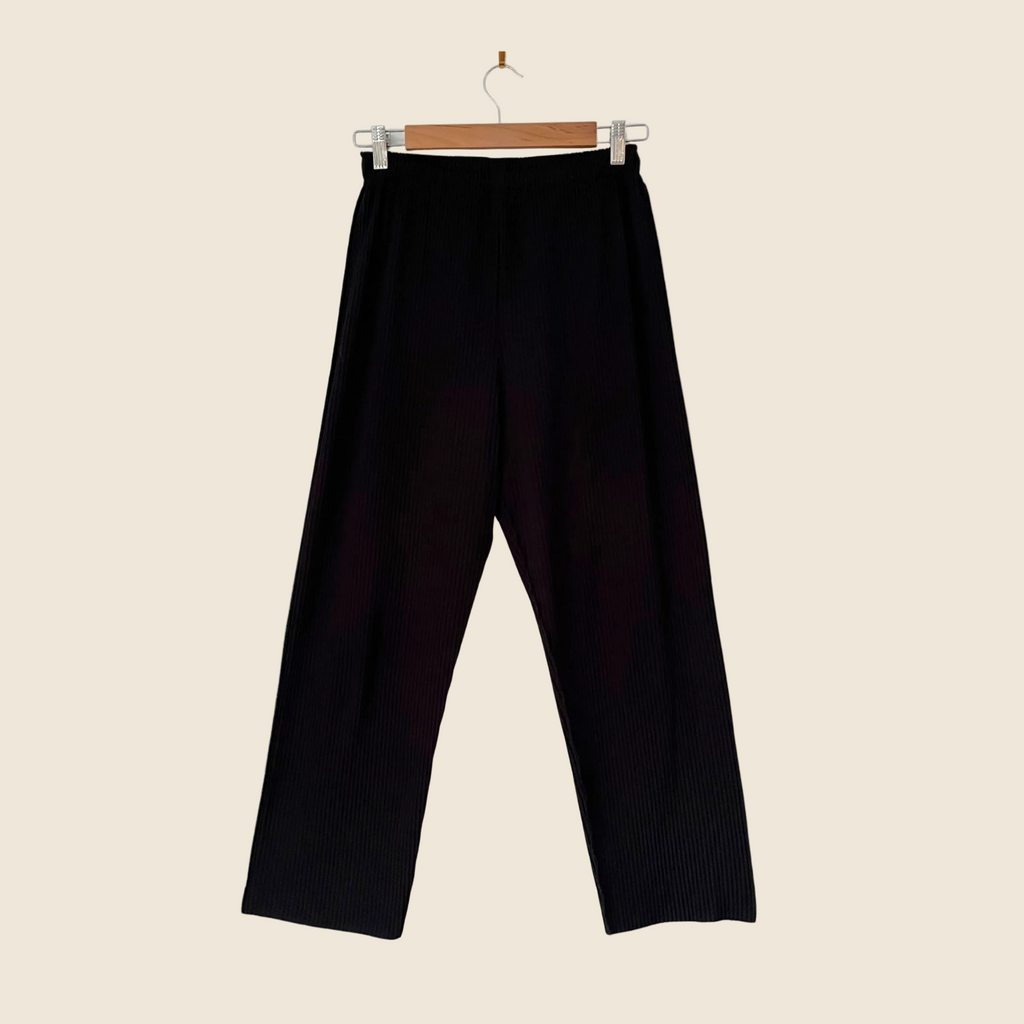 ME By Issey Miyake Pleated Trousers Size S.