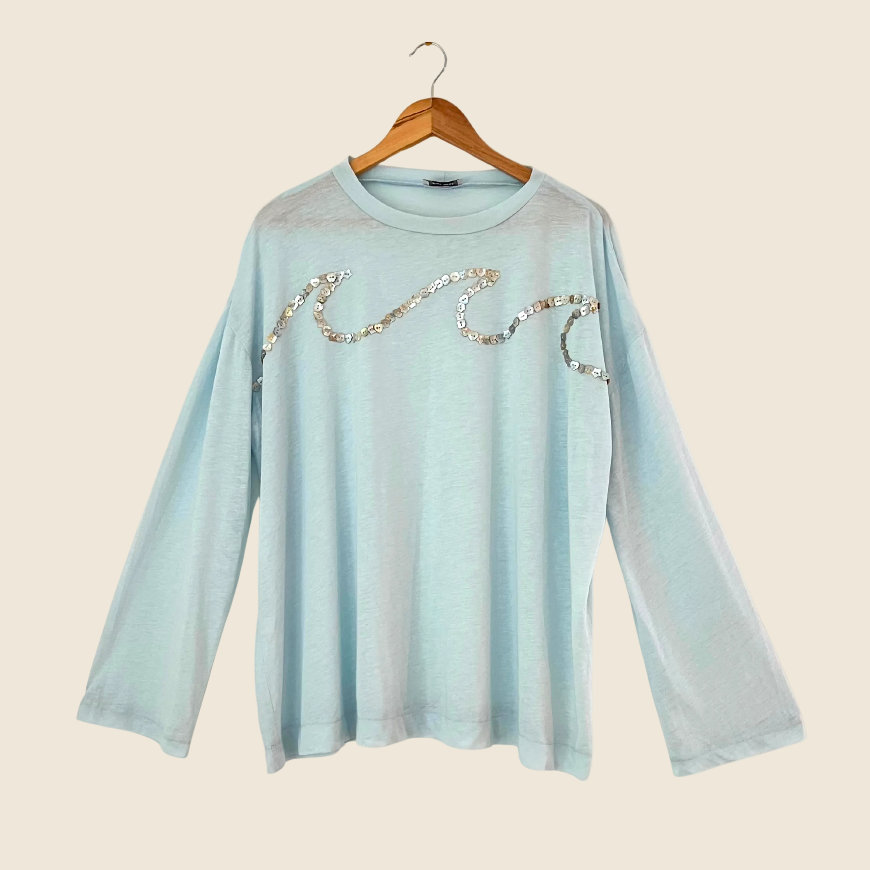 Par Moi EVERYDAY WAVES Tee Size XL.