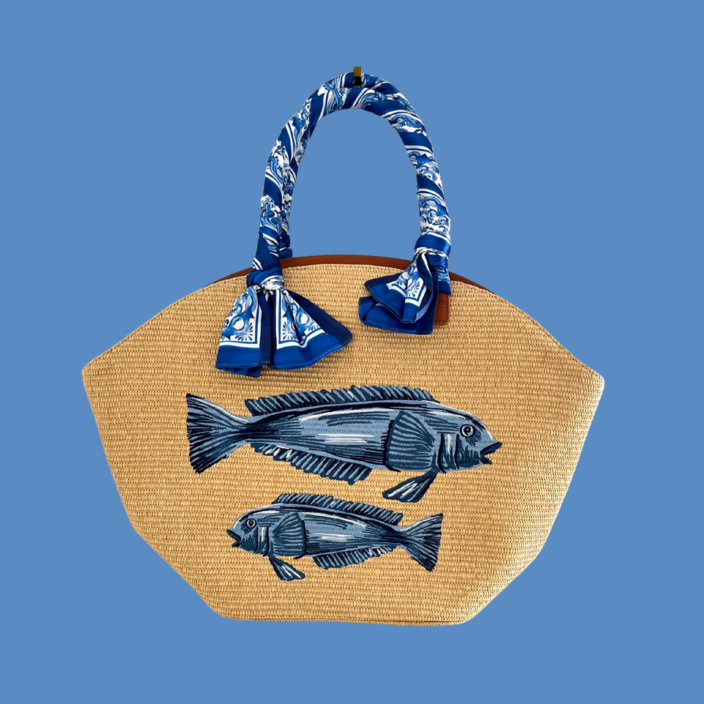 Farm Rio BNWT GARDEN TILES Raffia Shell Tote Bag.