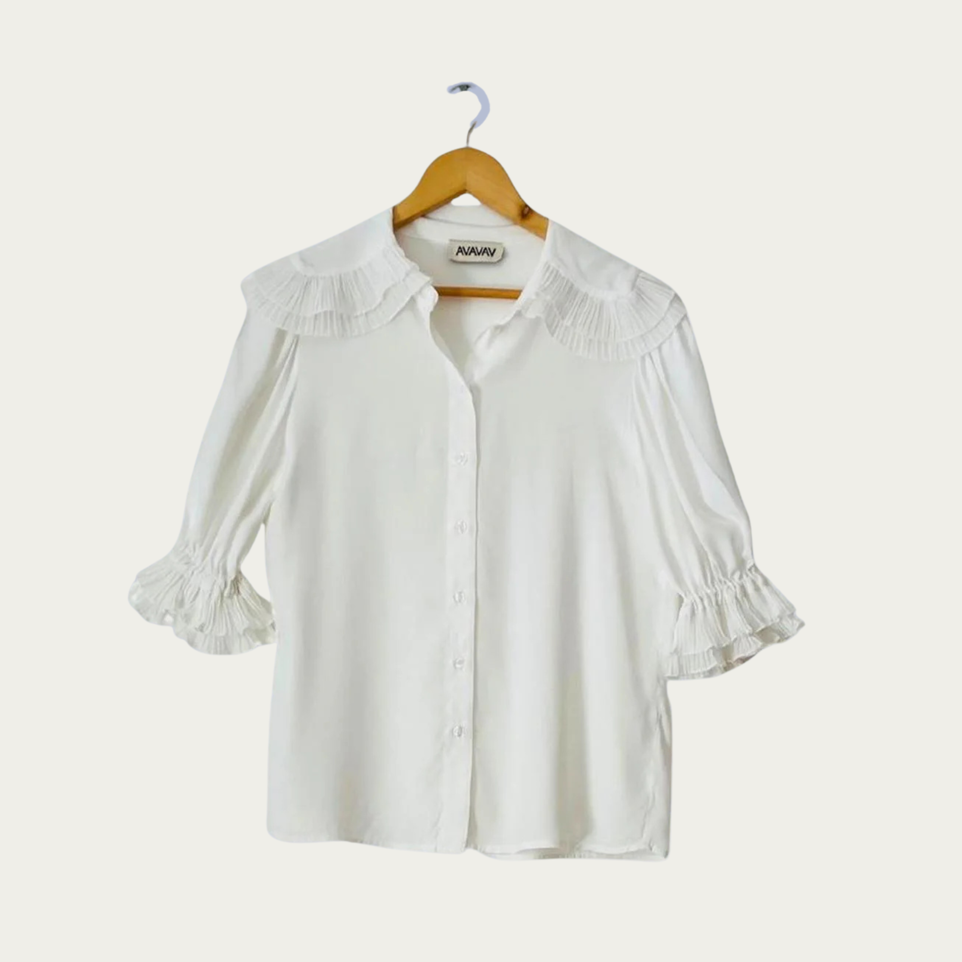 Avavav Ruffle Blouse in White Size S.